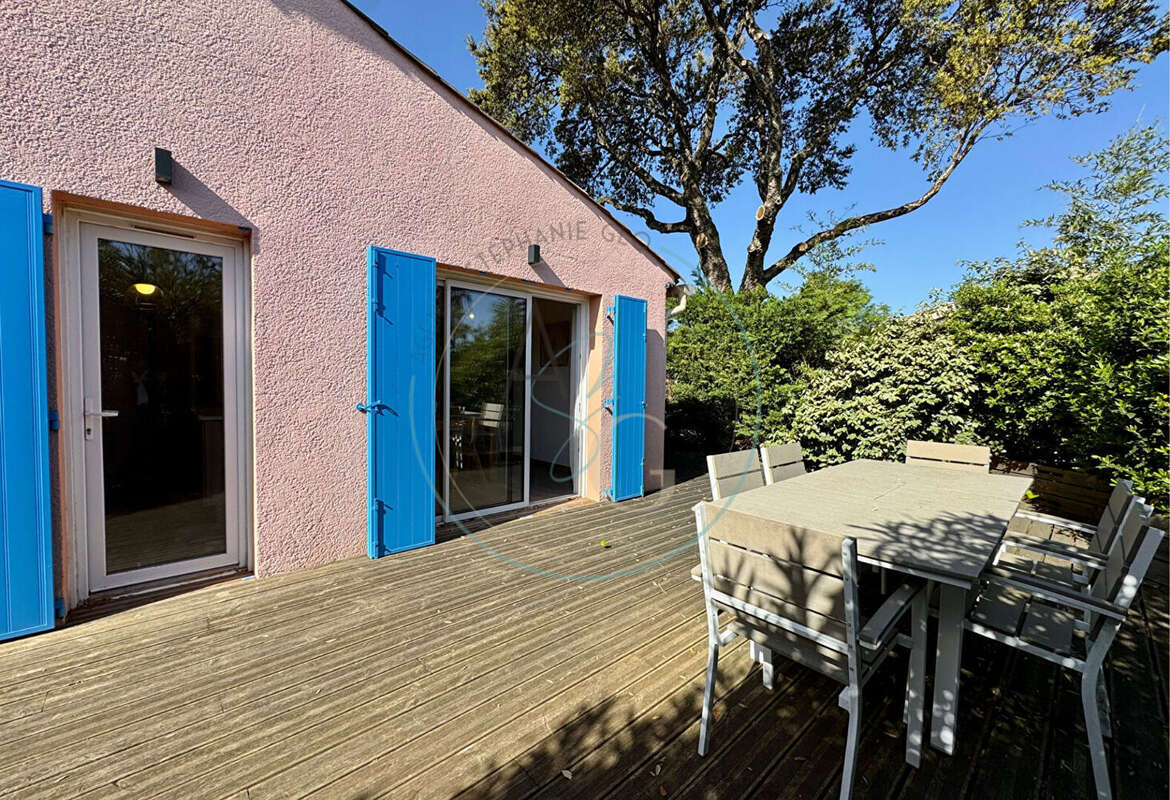 Maison à COGOLIN
