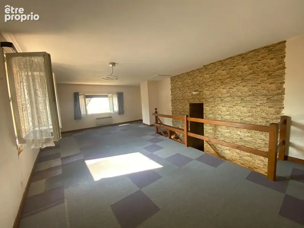 Maison de village avec terrasse et garage - photo 5