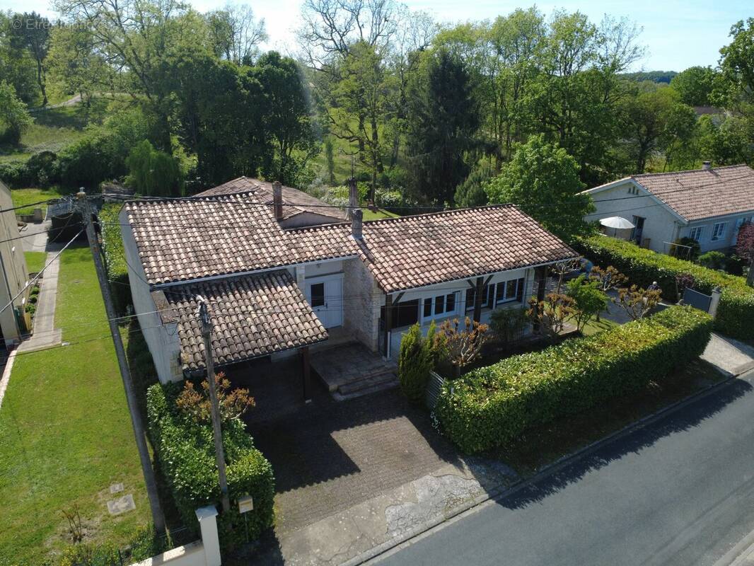 Appartement à EYMET