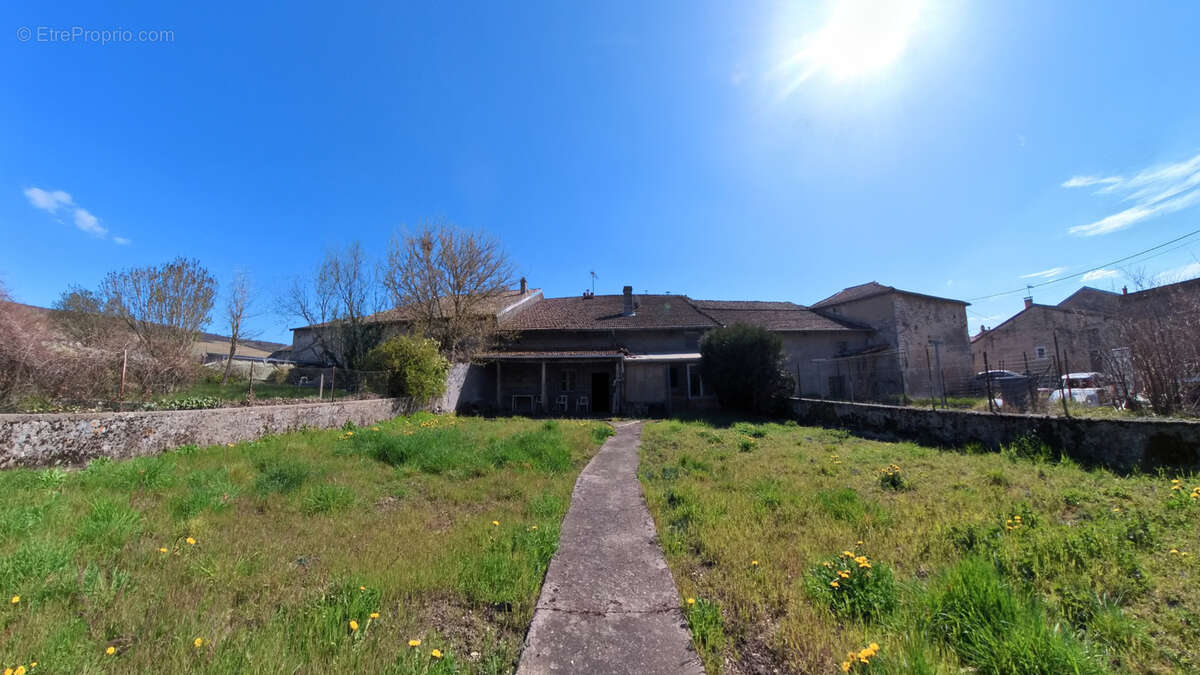 Maison à PAGNY-LA-BLANCHE-COTE