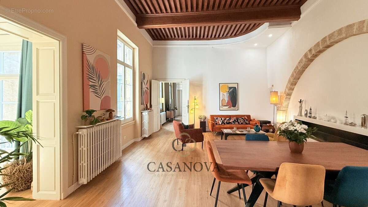 Appartement à BEZIERS