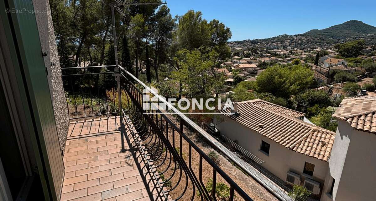 Maison à CARQUEIRANNE