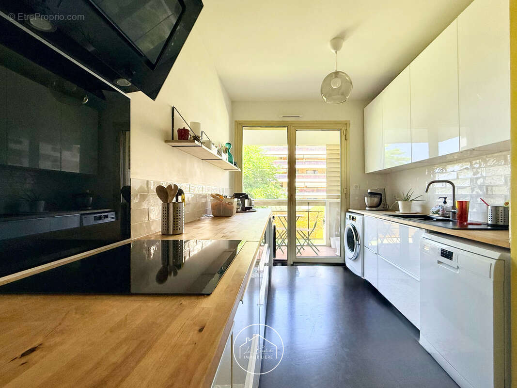 Appartement à MARSEILLE-9E