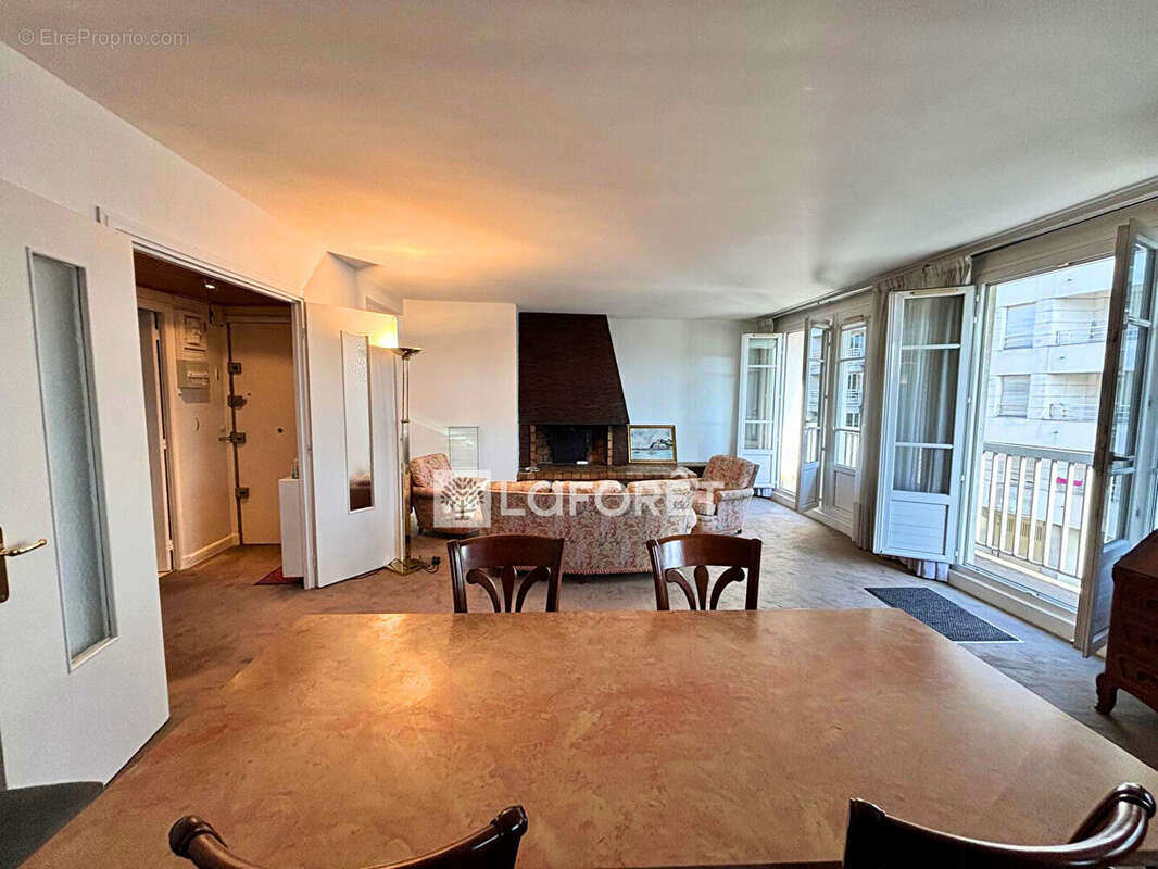 Appartement à BOULOGNE-BILLANCOURT