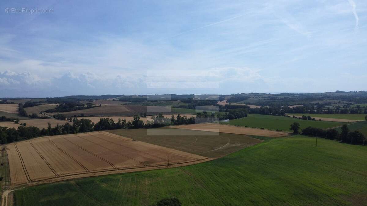 Terrain à BELPECH