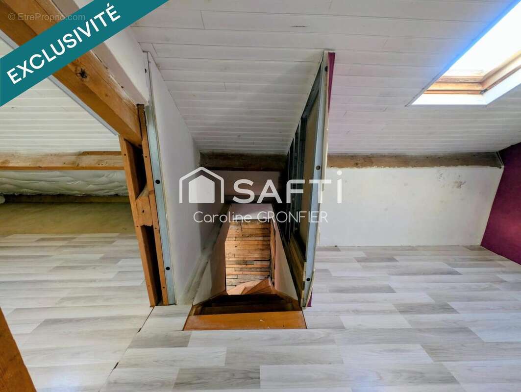 Photo 9 - Maison à PALINGES