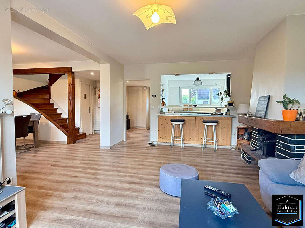 Maison à NANTEUIL-LE-HAUDOUIN