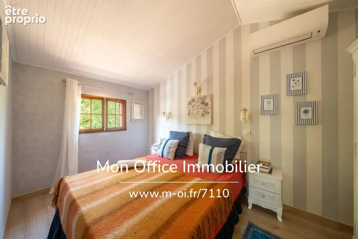 Référence : 7110-PEL - Propriété avec deux logements indépendants, piscine et parc arboré de plus de 5 000 m² - photo 15