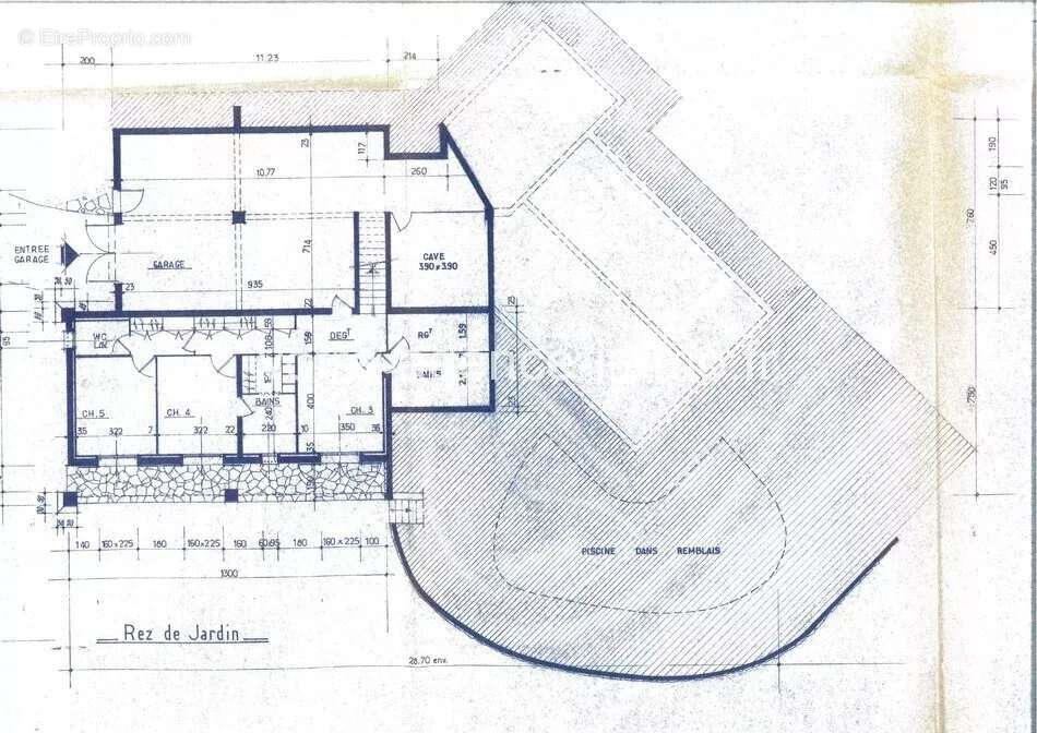 Maison à LA GAUDE