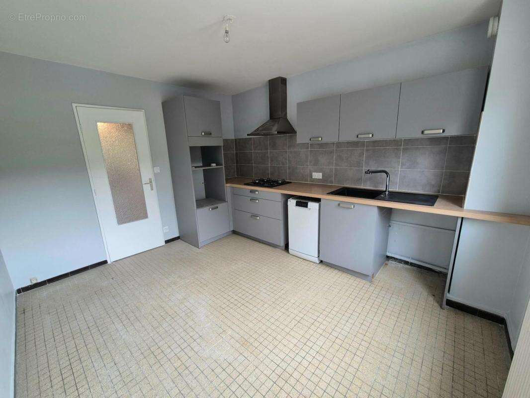 Appartement à LA RICAMARIE
