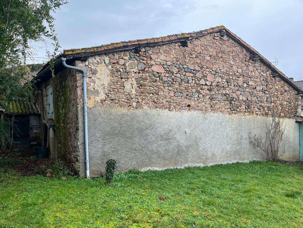 Maison à LE VIGEANT