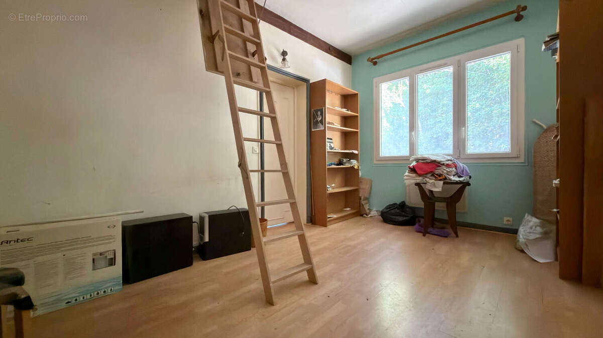 Appartement à CORBEIL-ESSONNES