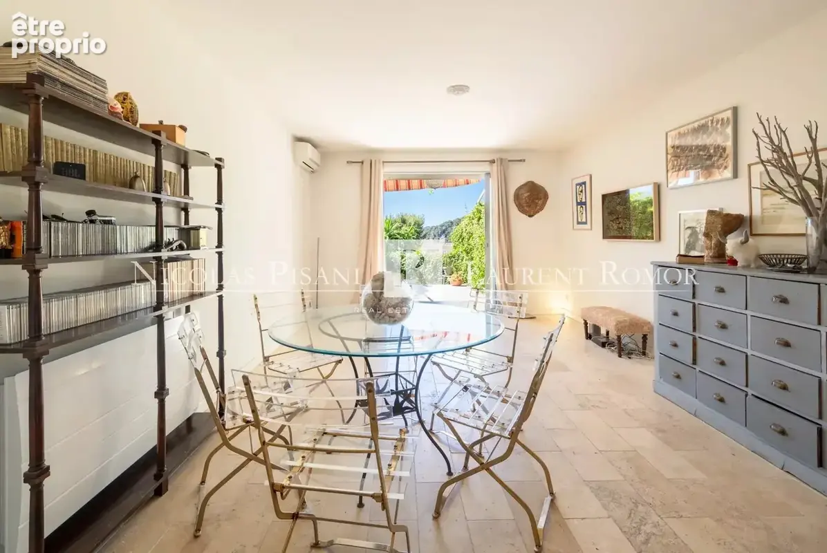 Appartement type Maison - 4 PIECES - Terrasse - Parking - CORNE d'OR VILLEFRANCHE-SUR-MER - photo 2