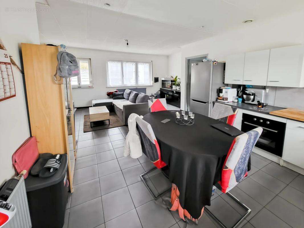 Maison à AULNOYE-AYMERIES