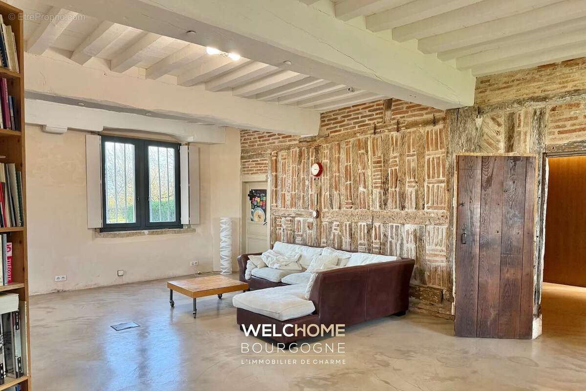 Maison à CHALON-SUR-SAONE