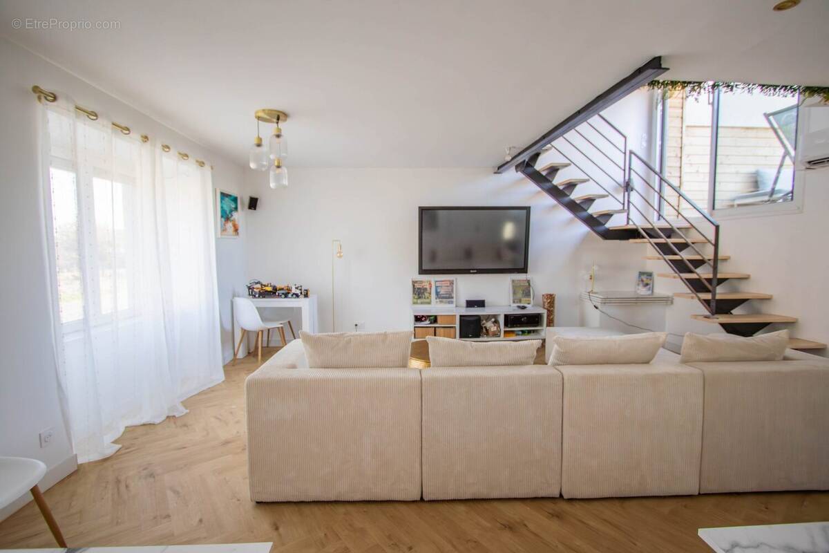 Appartement à MURS-ERIGNE