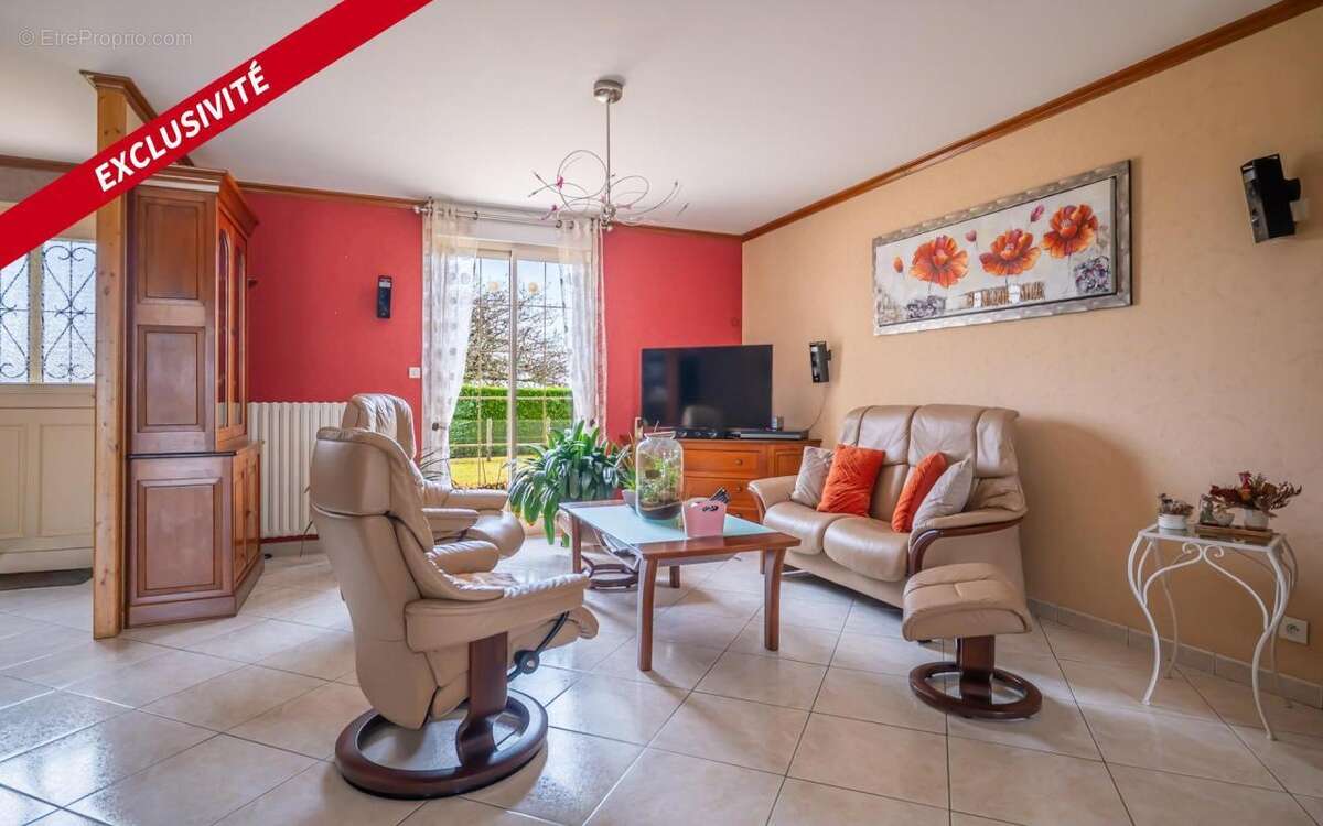 Maison à SAVIGNE-L'EVEQUE