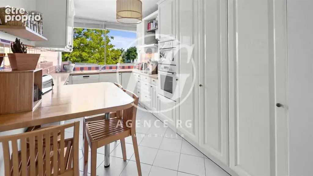 Appartement lumineux avec terrasse - photo 8