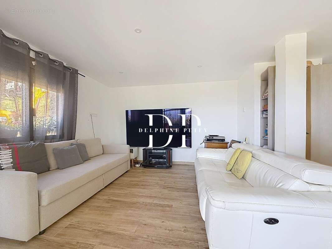 Maison à vendre 5 pièces LUCINGES (74) - photo 9