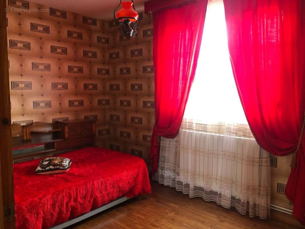 Maison à SAINT-ANDRE-DE-LA-MARCHE