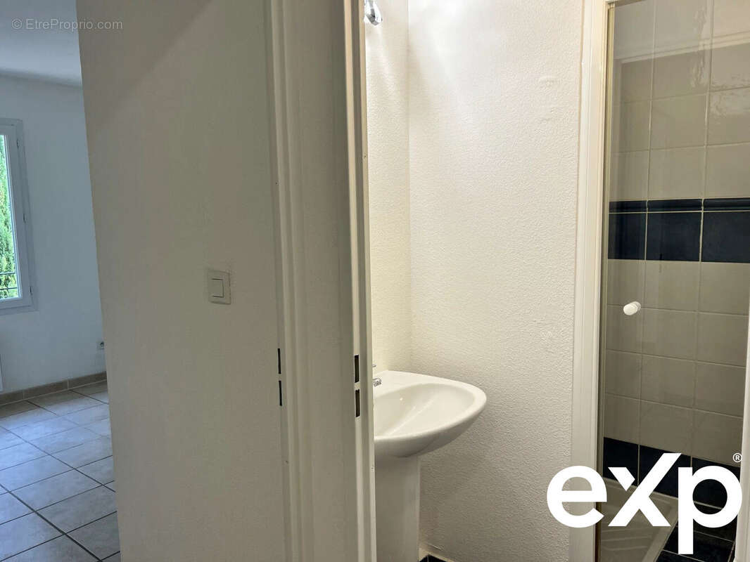 Appartement à MALLEMORT