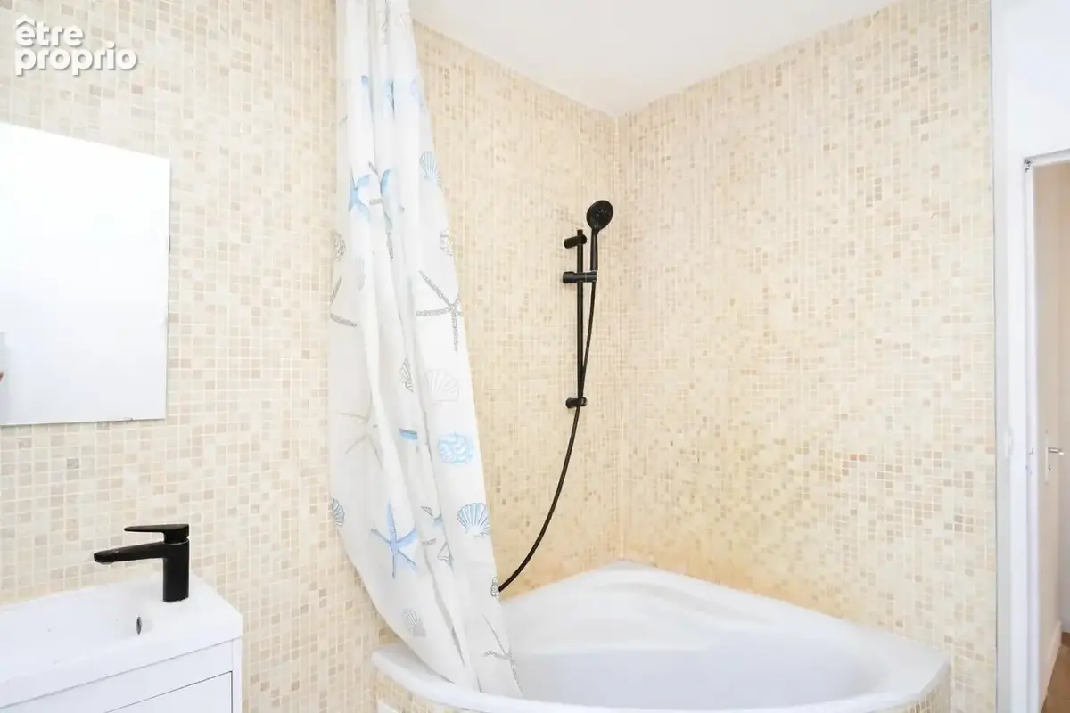 Bas de chatou,  dernier etage - appartement 4 pieces  78 m² - 3 chambres, cave - parking - 5 mn rer - photo 9