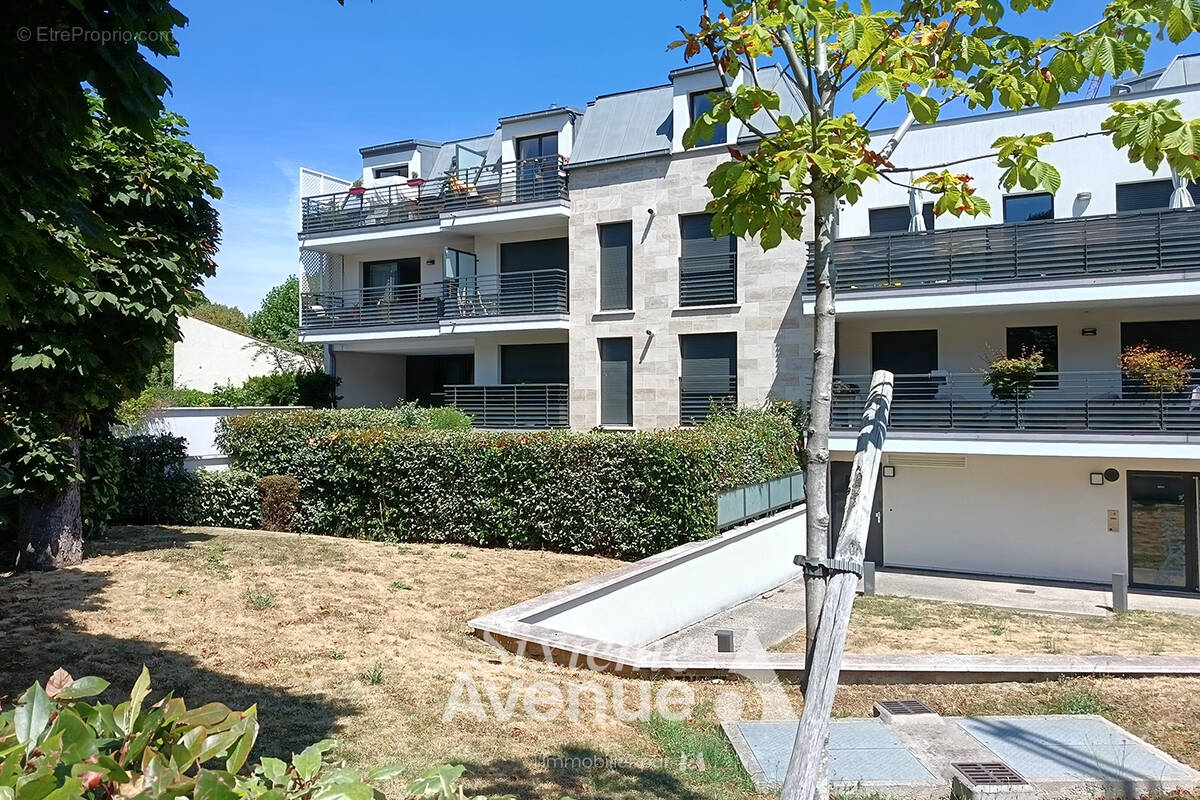 Appartement à SEVRES
