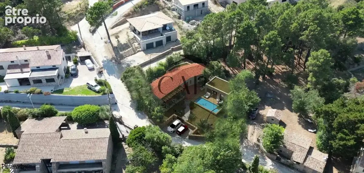 Villa de standing T5 de 196 m2 avec piscine à proximité de Solenzara - photo 4