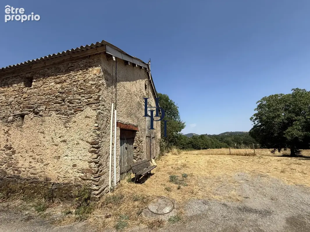 Vente Maison avec dépendances et terrains Montaigut - photo 18