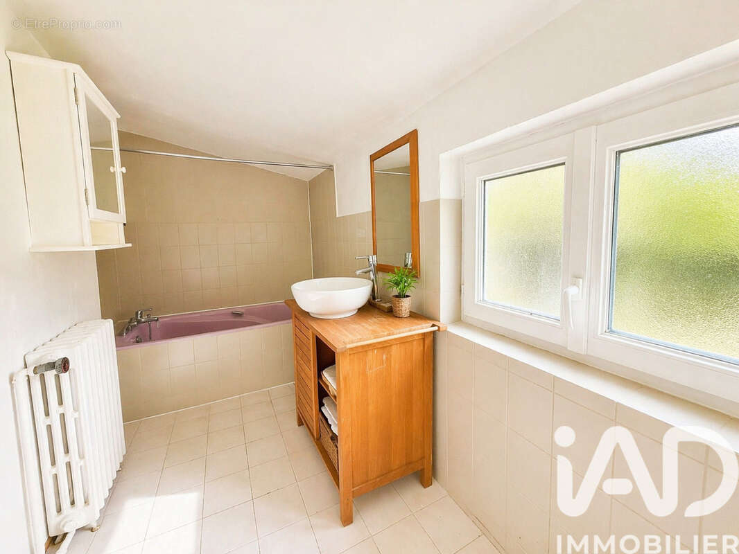 Maison 120 m² à Chaumont-En-Vexin  - photo 7