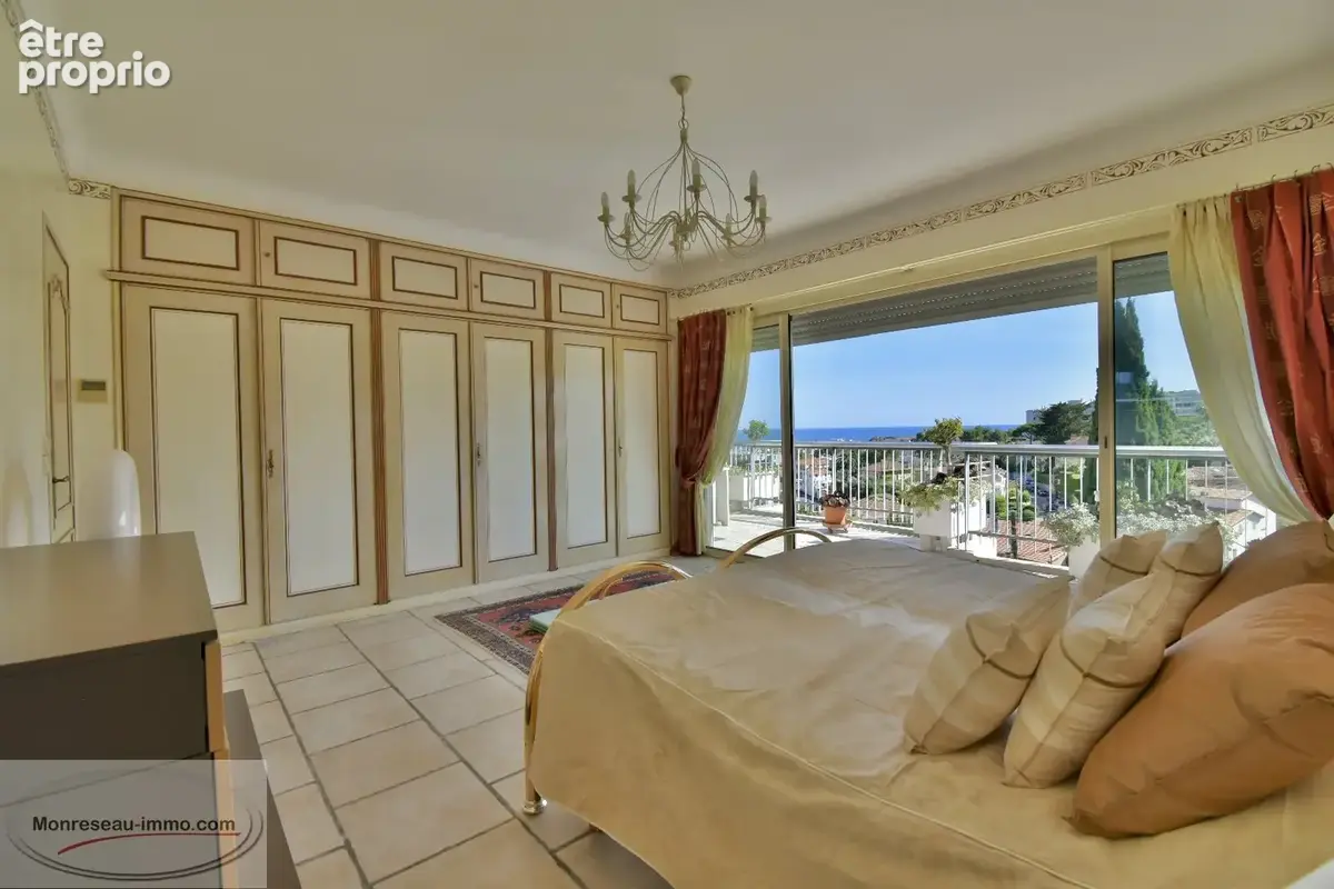 Appartement 4 pièces 162 m² à vendre à Le Cannet (06110) - photo 9