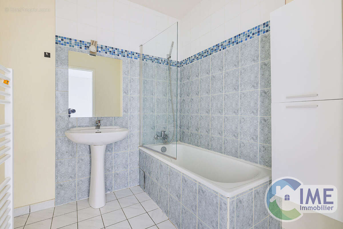 Appartement à EPINAY-SUR-ORGE
