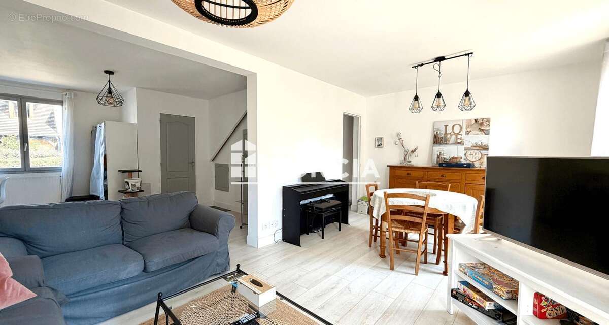 Maison à OLIVET