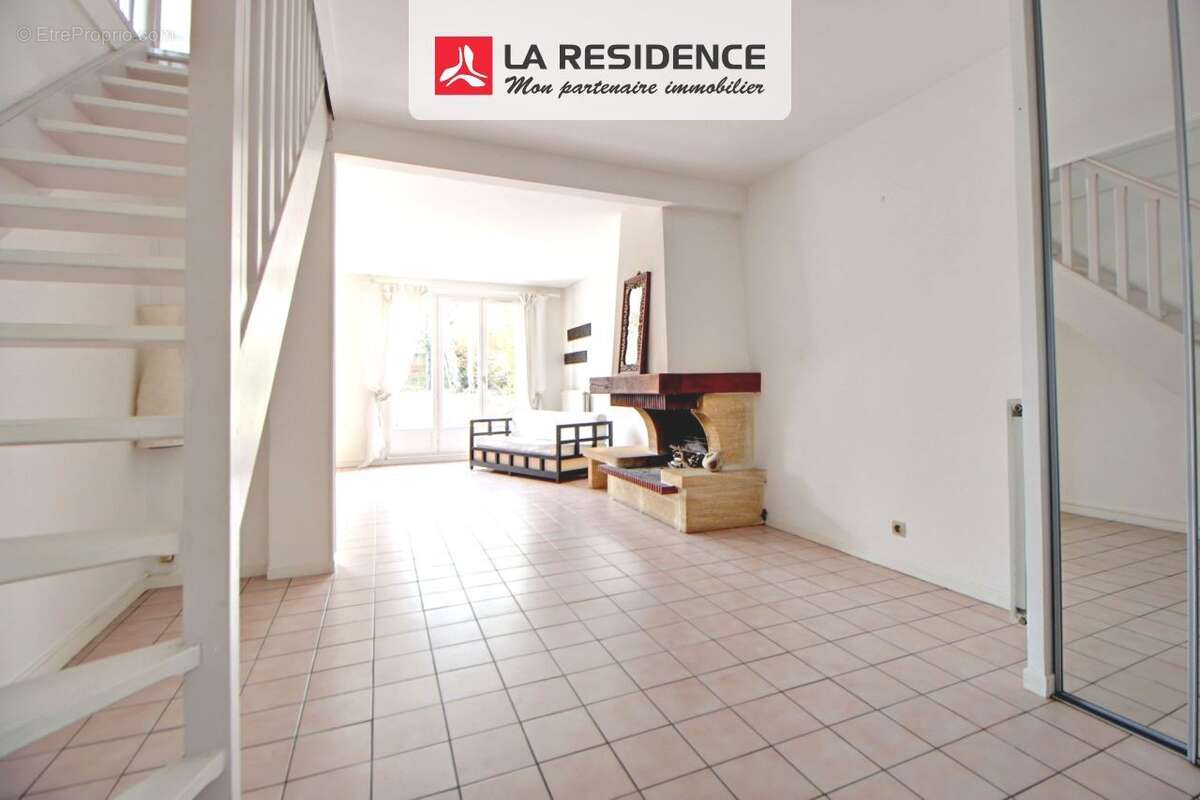 Maison à VERNOUILLET