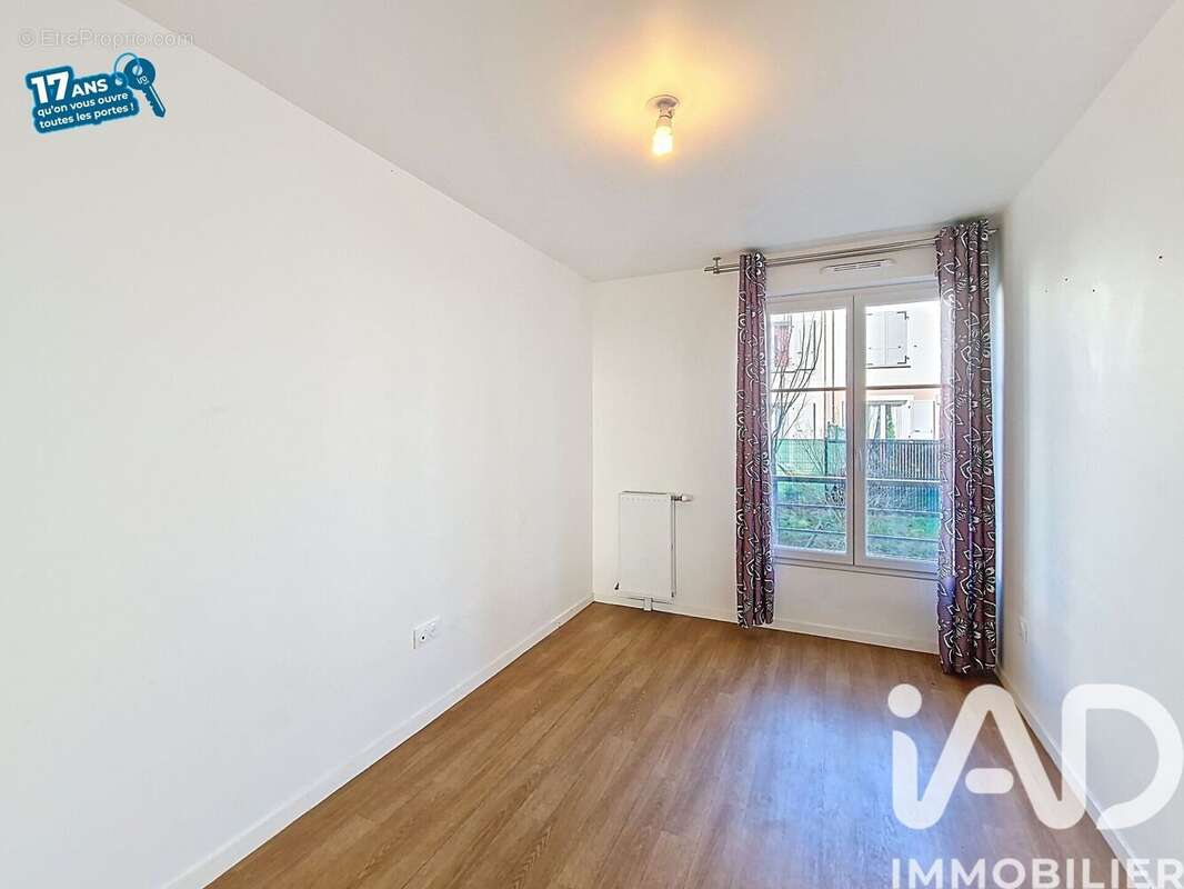 Photo 9 - Appartement à PIERREFITTE-SUR-SEINE