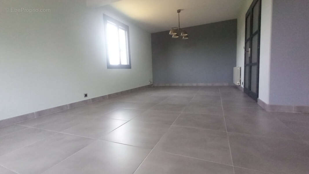 Maison à PLOURIVO