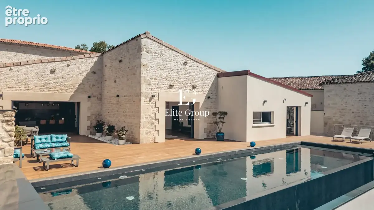 Maison à MOULIDARS
