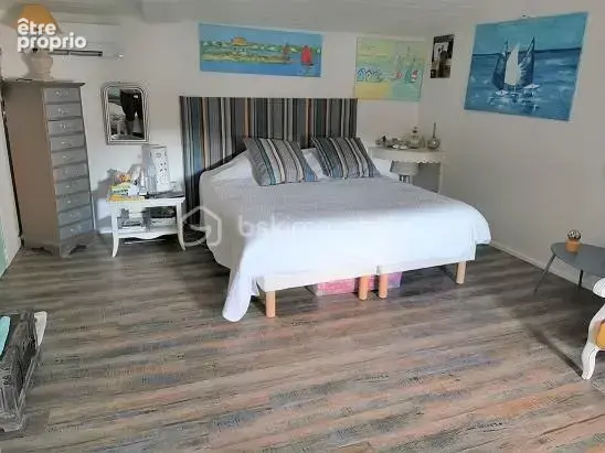 Magnifique propriete de 257 m2 avec 6 chambres, 4 sdb, piscine et un gite de 67 m2 avec 2 chambres !!! - photo 18