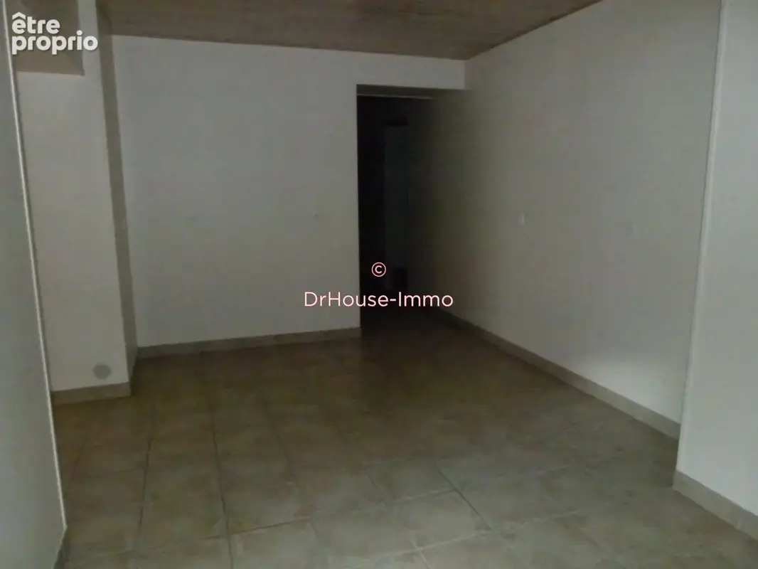 Appartement 3 pièces 75 m² à vendre à Marcigny (71110) - photo 25