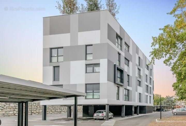 Appartement à PESSAC