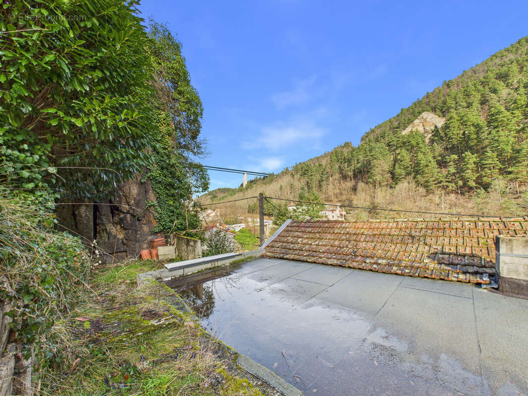 Maison à SAINT-MAURICE-DE-LIGNON