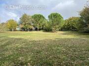 Terrain à GRATENTOUR