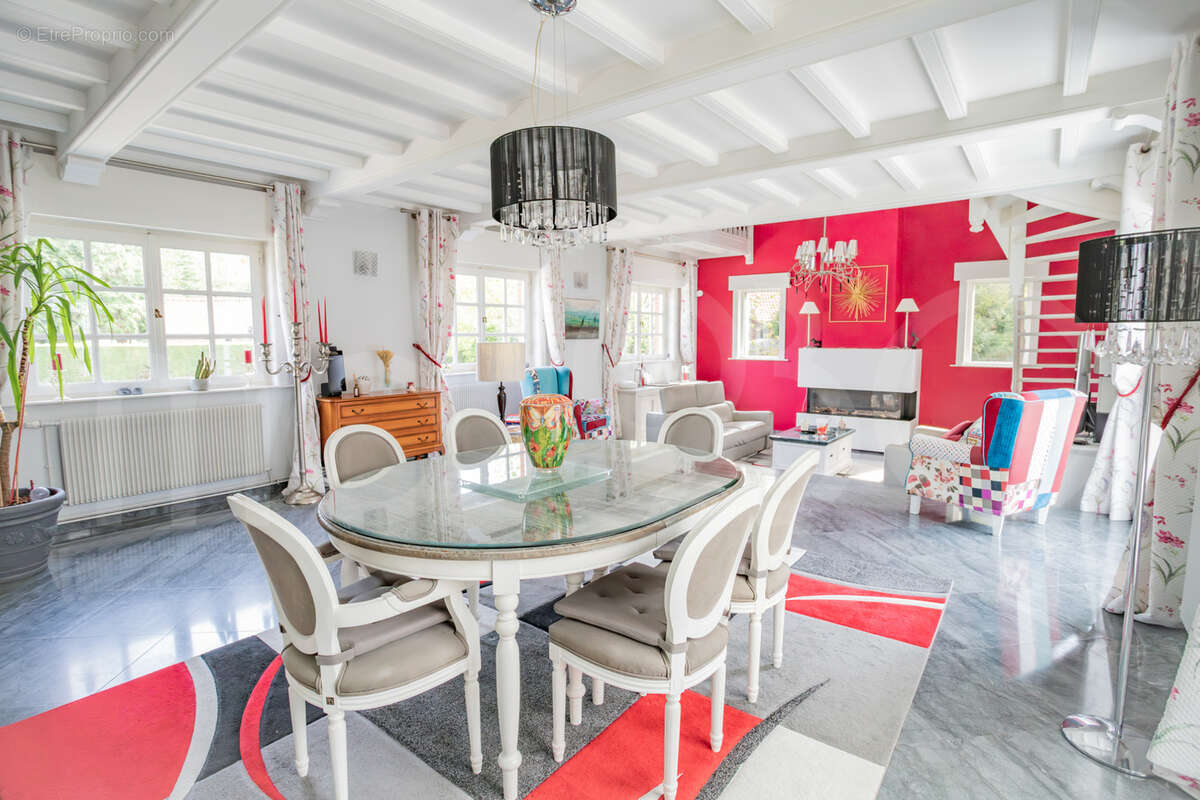 Maison à WERVICQ-SUD