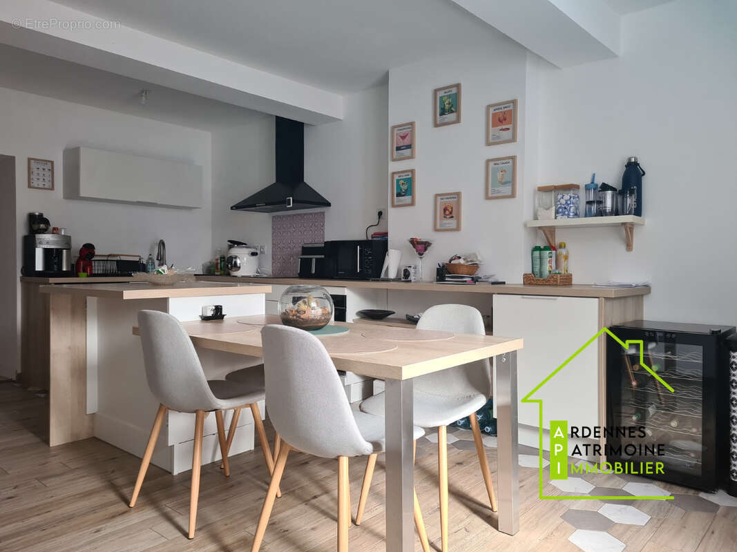 Maison 5 pièces 170m2 - photo 4