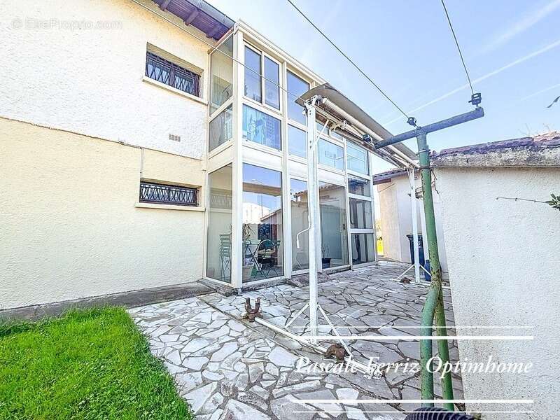 Maison renovee 115m² avec garage - t4 – 3 chambres + dependances  et ascenseur + potentiel locatif - photo 16