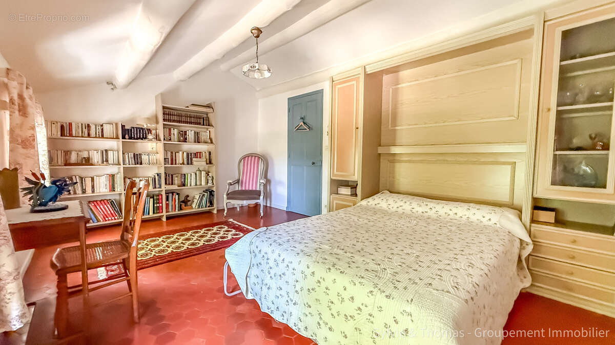 Maison à CADEROUSSE