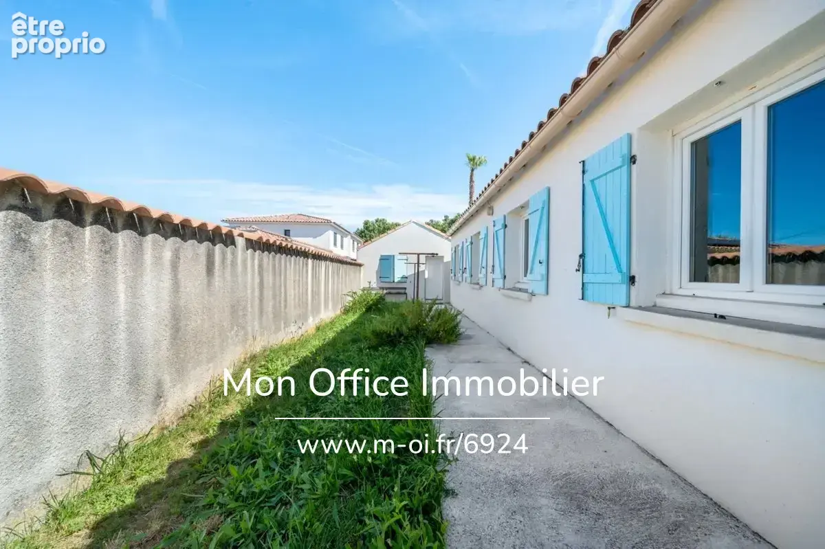 Référence : 6924-YAN. - Maison 4 pièces + studio + garage - photo 4