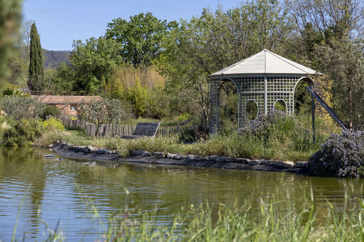 Maison à PUGET-VILLE