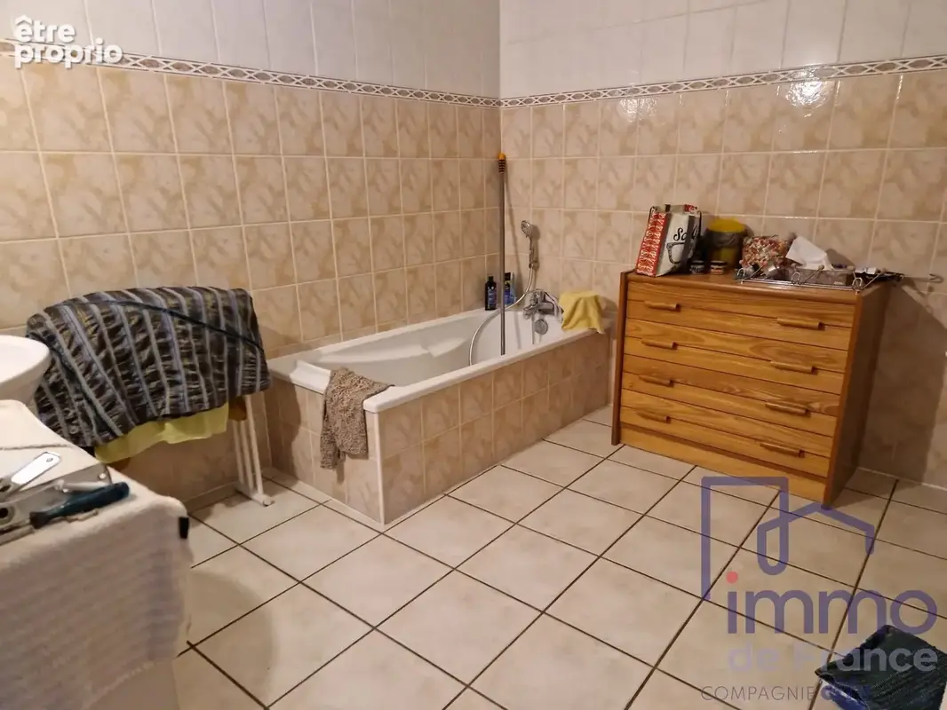 Maison 5 pièces 130 m² à vendre à Perigneux (42380) - photo 8