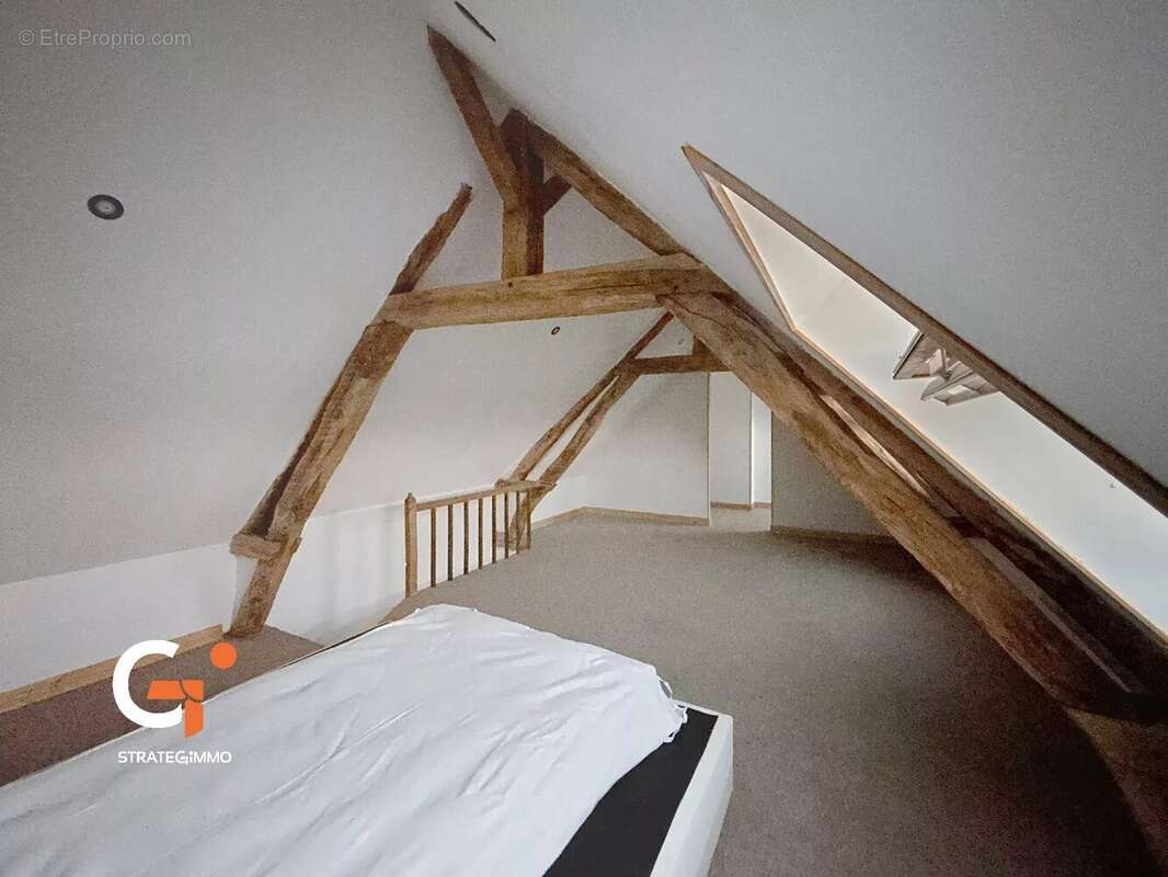 Maison à ALLOUVILLE-BELLEFOSSE